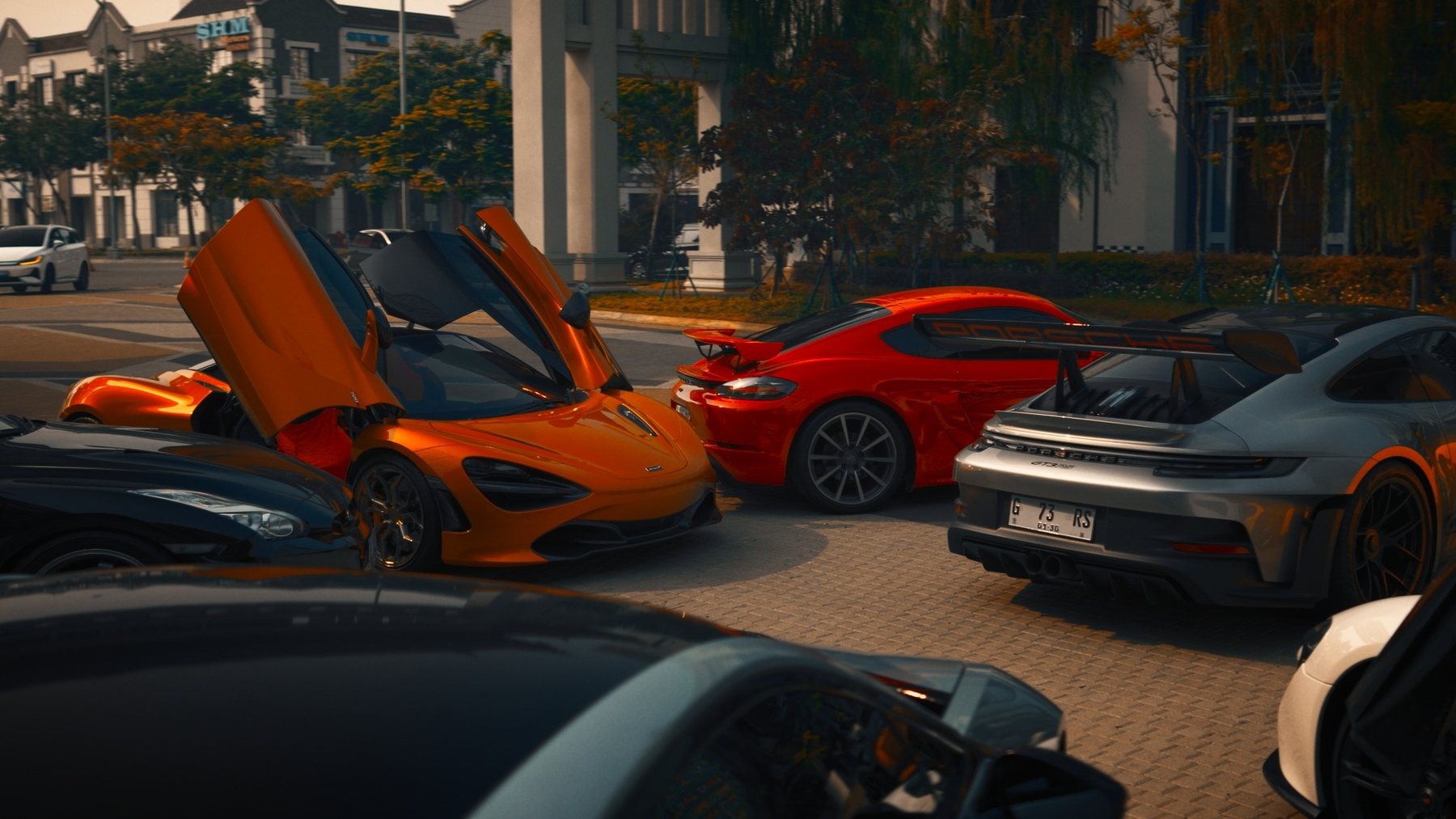 ZP CINEMA automotive photography: AFTER HOURS